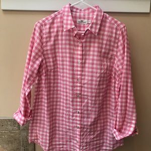 Vineyard Vines top